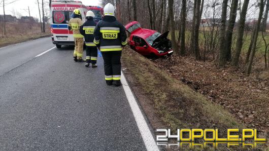 Wypadek w powiecie oleskim. Jedna osoba została ranna