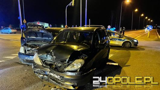 Zderzenie pojazdów we Wrzoskach. Sprawca kolizji ukarany mandatem 1500 zł