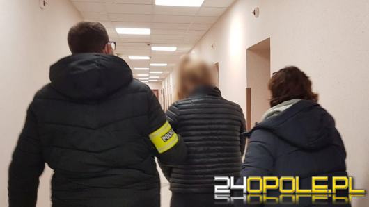 Obiecywali "Sylwester marzeń", teraz siedzą za kratami. Policja rozbiła gang oszustów