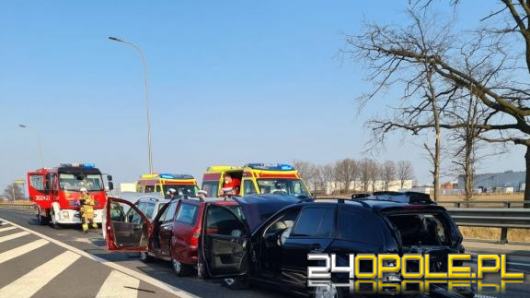 Wypadek na obwodnicy Opola. Lądował śmigłowiec LPR