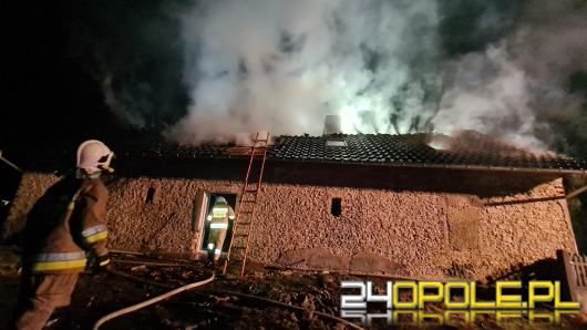 Pożar domu jednorodzinnego w Poznowicach. Spłonęło poddasze