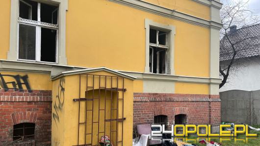 Pożar budynku wielorodzinnego w Nysie