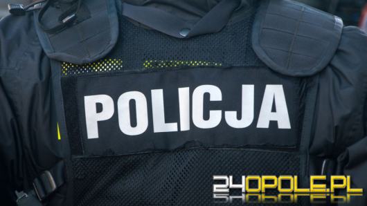 Krwawe sceny na osiedlu. Nożownik zaatakował kobietę myjącą okna