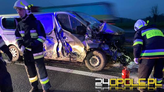 Wypadek na opolskim odcinku A4. Zderzyły się trzy pojazdy