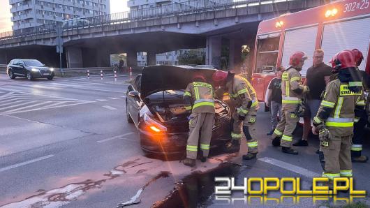 Wymuszenie pierwszeństwa przyczyną kolizji na rondzie w Opolu