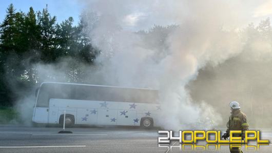 Pożar autobusu na pasie A4 w stronę Katowic