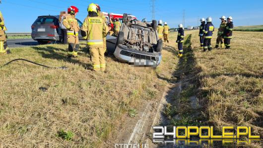 Dachowane pojazdu na brzeskim odcinku A4