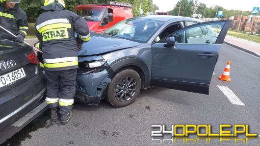 Wypadek w Dobrzeniu Wielkim. Jedna osoba trafiła do szpitala