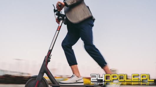 Czy na hulajnodze elektrycznej można przekroczyć prędkość? Taka próba słono kosztuje