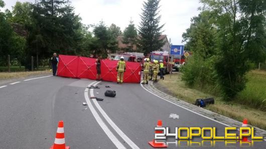 Poważny wypadek z udziałem motocyklisty pod Brzegiem. Dwie osoby trafiły do szpitala