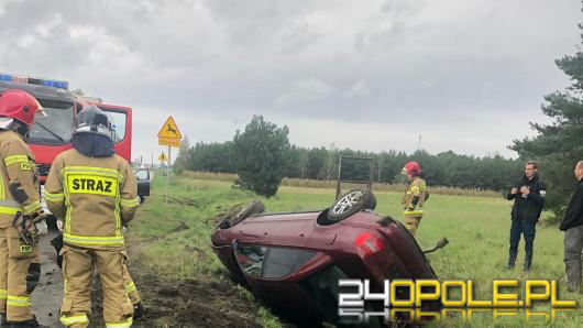 Dachowanie osobówki w Kątach Opolskich