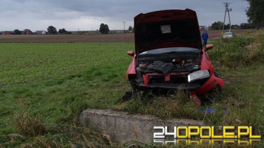 Pijany kierowca rozbił auto w rowie