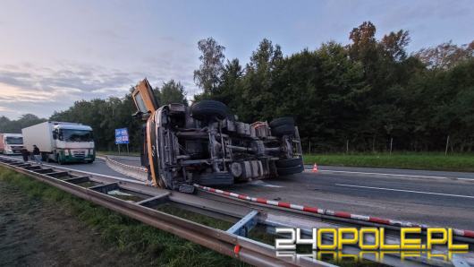 Zdarzenie drogowe na 281 km A4. Są utrudnienia 