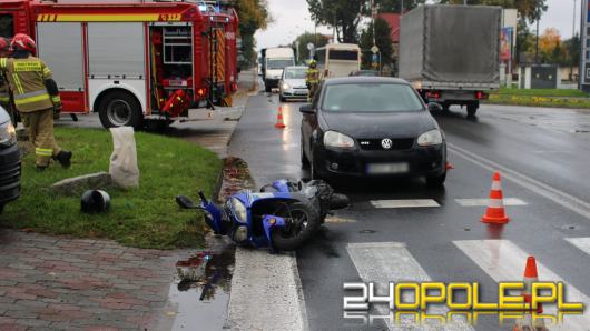 Samochód osobowy wjechał w motorower tuż przed przejściem dla pieszych