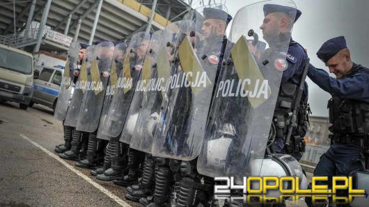 Zabraknie policjantów? Zapowiadają masowe odejścia ze służby