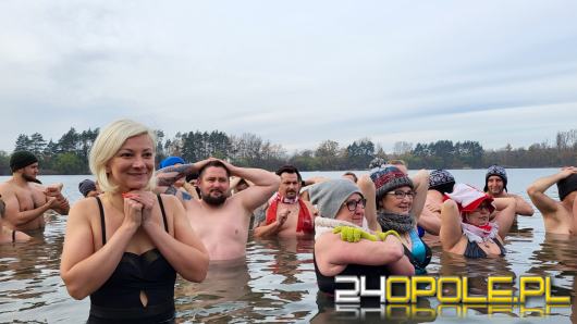 To 16. sezon Morsów Opole. Tłumy w wodzie na 11 listopada!