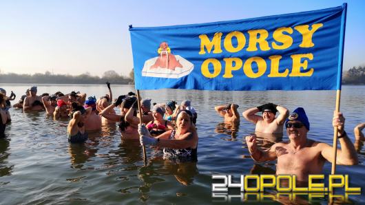 Morsy doczekały się ujemnej temperatury. Wtedy woda jest najlepsza!
