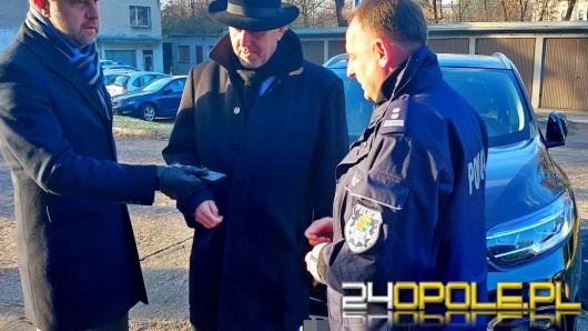 Do Komendy Miejskiej Policji w Opolu trafił nowy nieoznakowany radiowóz