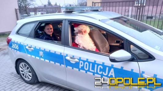 Policjanci odwiedzili Dom Dziecka w Jasienicy Górnej