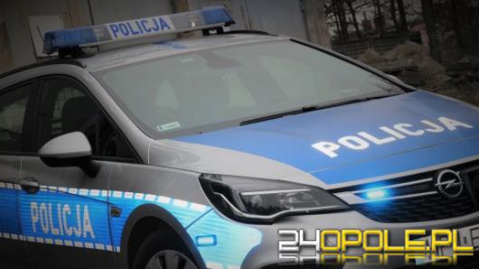 Minął policjantów, dodał gazu i stracił prawo jazdy