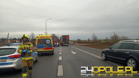 Dwie osoby poszkodowane w zderzeniu pojazdów w powiecie nyskim