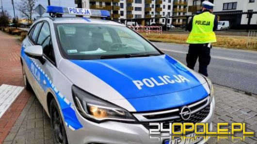 Nie zapiął pasów, został zatrzymany i "wydmuchał: 1,5 promila