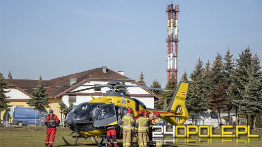 Niebezpieczna "zabawa" w szkole średniej. Nastolatek spadł ze schodów