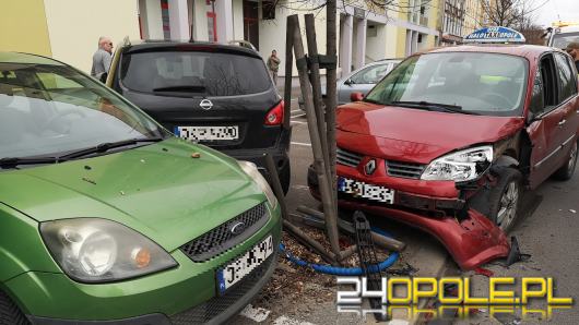 Zderzenie czterech pojazdów na ulicy Armii Krajowej w Opolu
