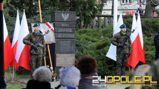 Minęło 13 lat od katastrofy w Smoleńsku. W Opolu uczczono pamięć zmarłych