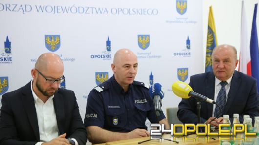 Osiem radiowozów hybrydowych trafi do Komendy Wojewódzkiej Policji w Opolu