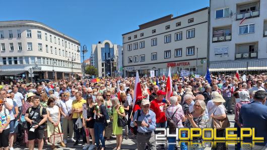 W proteście przeciwko polityce rządu wzięło udział kilkaset osób