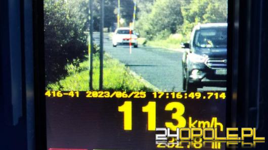 Za zbyt szybką jazdę stracił prawo jazdy