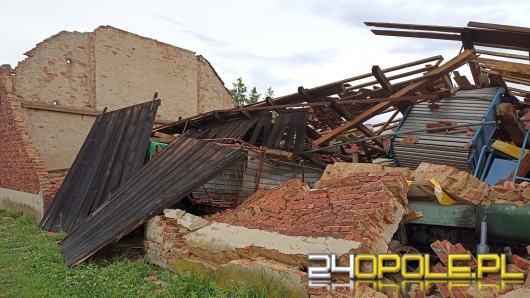 Pół miliona złotych strat po zawaleniu się stodoły na skutek burzy w Opolu