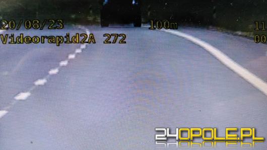 35-letni kierowca pędził ponad 220 km/h