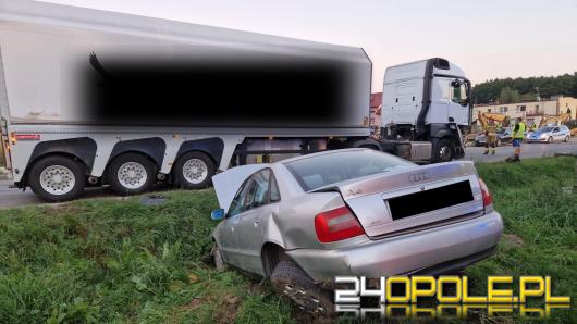 Zderzenie ciężarówki z dwoma osobówkami w Hanuszowie