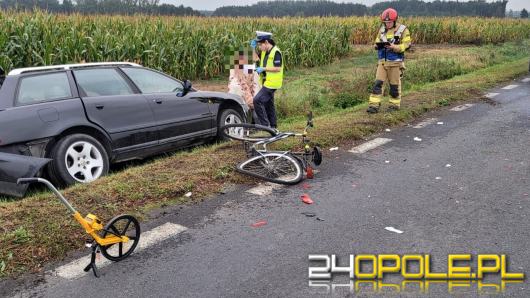 Zderzyły się 3 auta i rower. Poważny wypadek w Strzelcach Opolskich