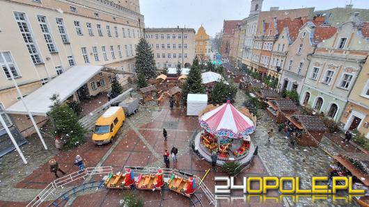 Wystartował Jarmark Bożonarodzeniowy na Rynku w Opolu