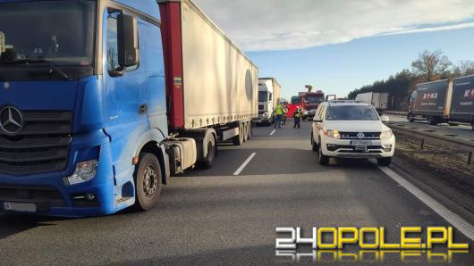 Autostrada zablokowana w obu kierunkach. Śmiertelny wypadek na 229 km A4