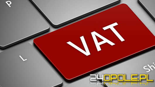 Rozporządzenie przedłużające "zerowy" VAT na żywność z podpisem ministra finansów