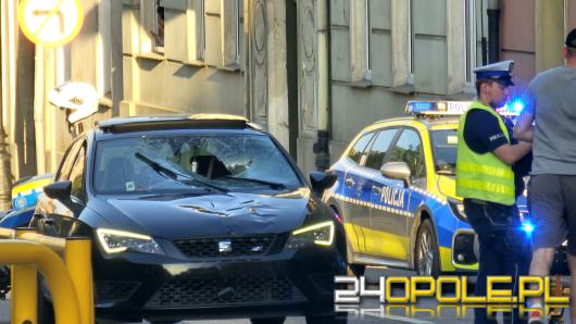 Potrącenie pieszego na ul. Armii Krajowej w Prudniku. Poszkodowany w szpitalu