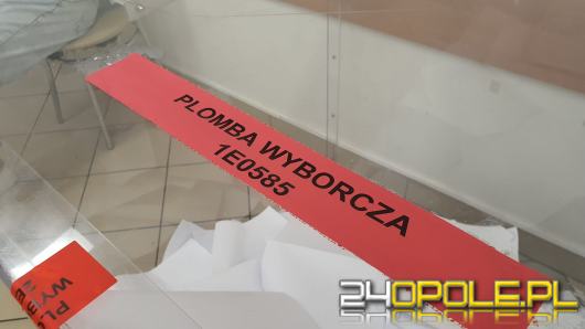 Trzaskowski z przewagą, ale spadającym poparciem. Nowy sondaż prezydencki Opinii24
