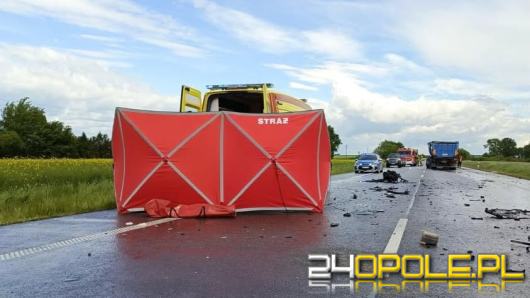 Tragiczny wypadek na obwodnicy Lubrzy. Nie żyje 27-letnia kobieta