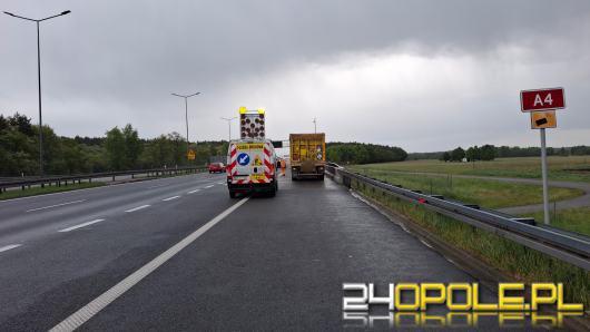 Wyciek substancji niebezpiecznej na autostradzie A4, interweniowały służby