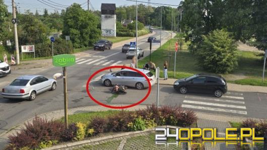 Groźny wypadek w Strzelcach Opolskich - motocyklista z urazem głowy trafił do szpitala