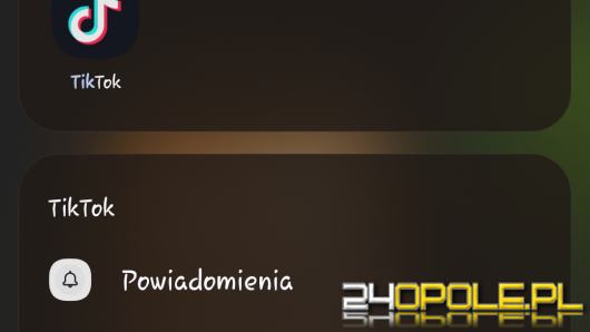 TikTok promował treści prawicowe pięć razy częściej niż centrowe. Giertych zawiadamia ABW