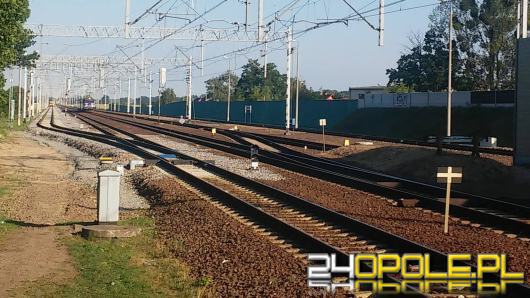 Poważna awaria na trasie Wrocław - Opole. Pociągi opóźnione, ruch stopniowo przywracany
