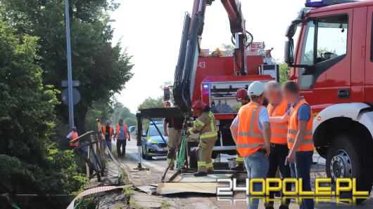 Wypadek na wiadukcie w Opolu. Utrudnienia potrwają do końca dnia