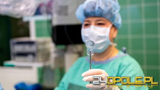 USK: Nowoczesny implant ślimakowy wszczepiony po raz pierwszy dorosłemu pacjentowi