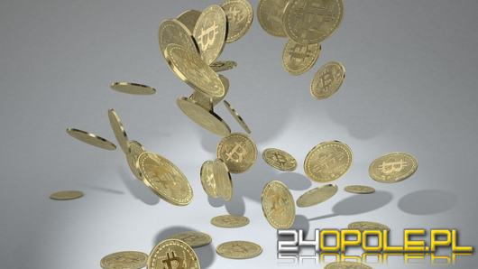 Przekonał go wizerunek znanego polityka. Kosztowało go to 90 tys.