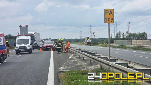 Podwójny wypadek na A4. Autostrada zablokowana w obu kierunkach, lądował śmigłowiec LPR